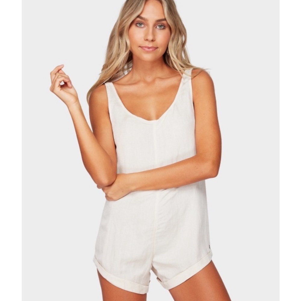🔥🔥BILLABONG - KAUAI PLAYSUIT🔥🔥 - Picture 9 of 10
